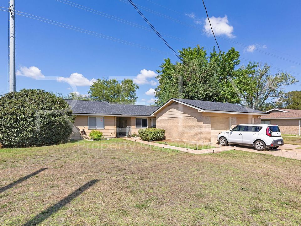 1st image of 409 E Janis Dr #B