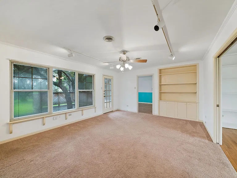 112 Sunway Dr — Photo 12