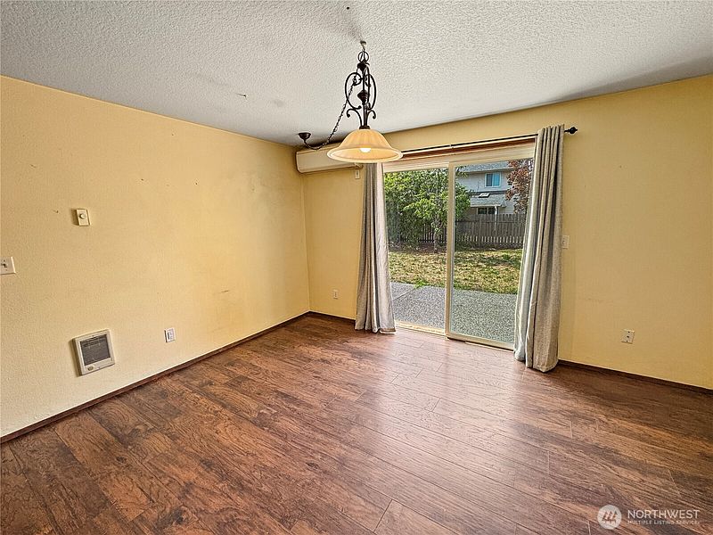5th image of 14405 SE 7th Street