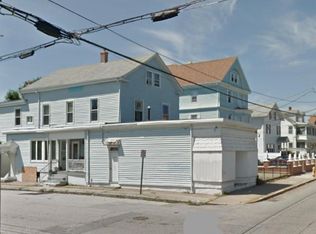 305 Prospect St #1F, Pawtucket, RI 02860