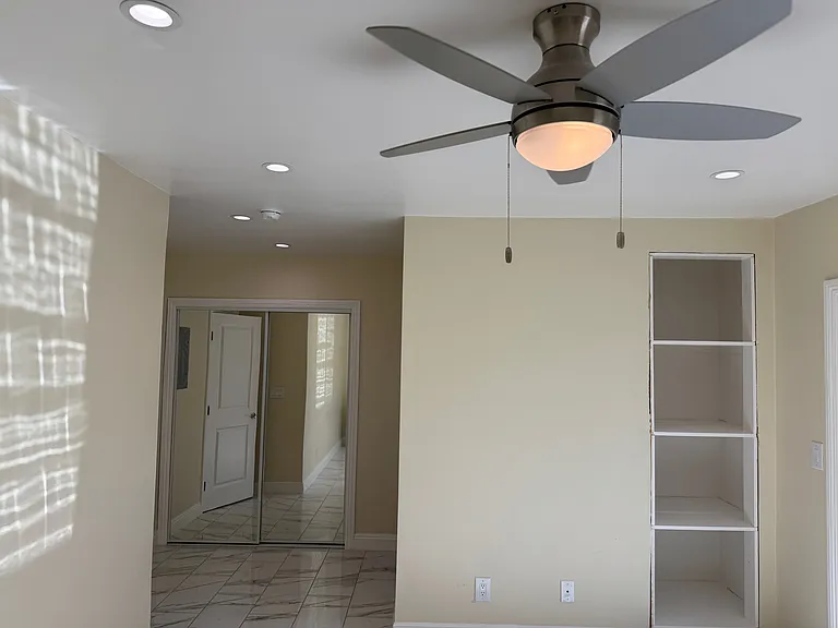 628 Empire Ave #628 — Photo 16