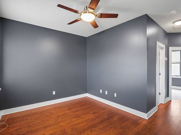 5th image of 440 N McDowell St