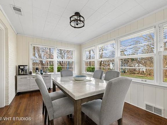 5th image of 412 Warwick Rd