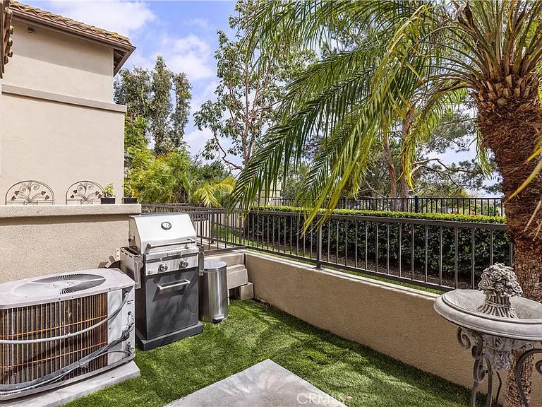 26484 Verdugo — Photo 22