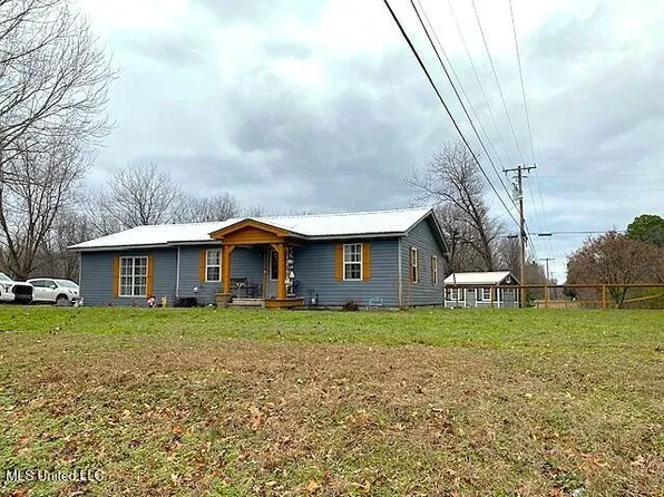 5018 Days Rd W, Lake Cormorant, MS 38641