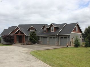 33275 Freds Row Ln, Saint Helens, OR 97051