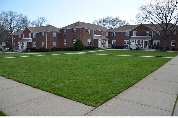 Rented by Alara Real Estate LLC | media 22