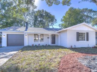 7716 W Pocahontas Ave, Tampa, FL 33615