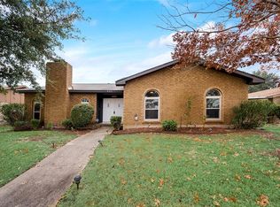 5261 Reed Dr, The Colony, TX 75056