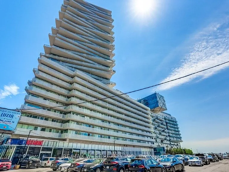 15 Queens Quay E #1006 — Photo 48