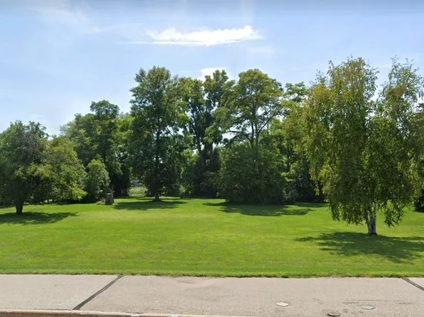 Pecor St, Oconto, WI 54153