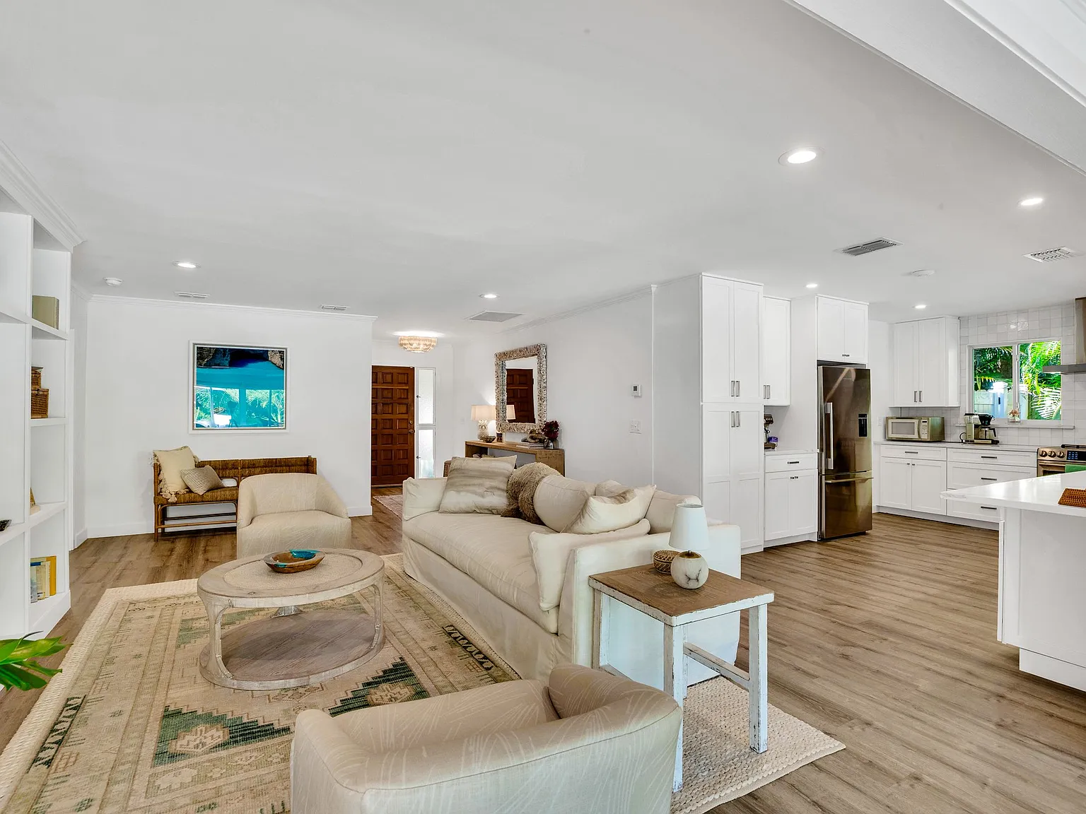 3 bed, 1620 sqft, $12,000 — Photo 3