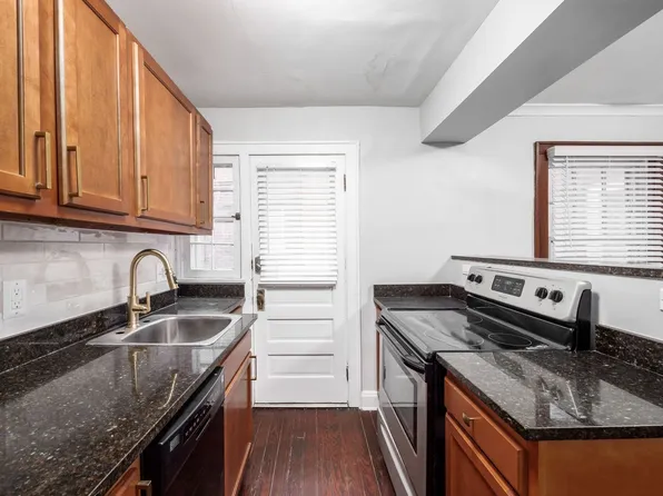 83 W 1st Ave #C, Columbus, OH 43201