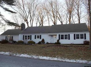 1 Concord Rd, Glenmont, NY 12077