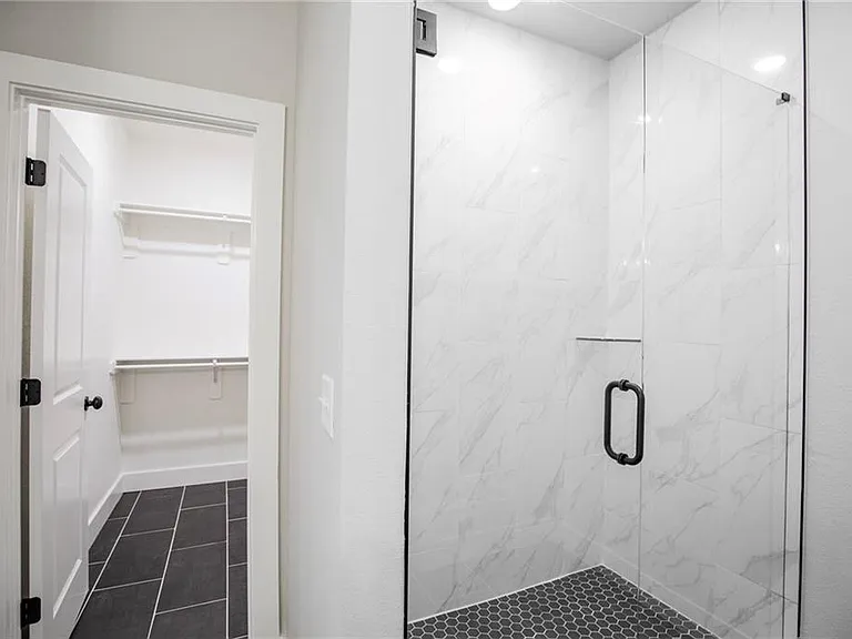 7843 Range Ave — Photo 16