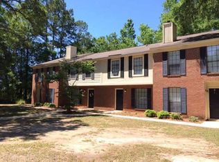 8541 Garden Cir APT 3, Fairhope, AL 36532