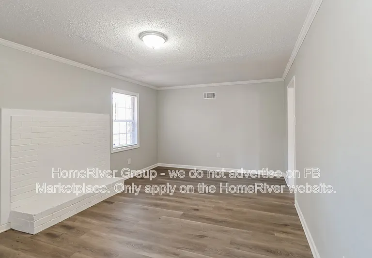 5035 Applewood Dr — Photo 8