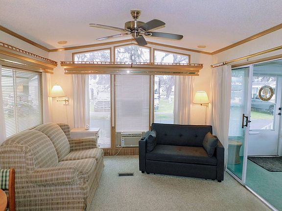 4th image of 37400 Chancey Rd #249