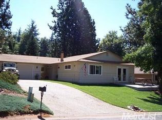 3081 Camino Ct, Camino, CA 95709