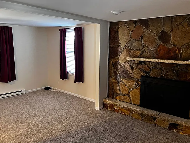 283 Orchard St #1 — Photo 3