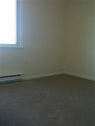 2nd image of 100 Mark Ln Unit B6