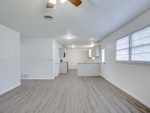 3rd image of 3030 57th St