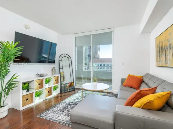 170 SE 14th St APT 1905, Miami, FL 33131