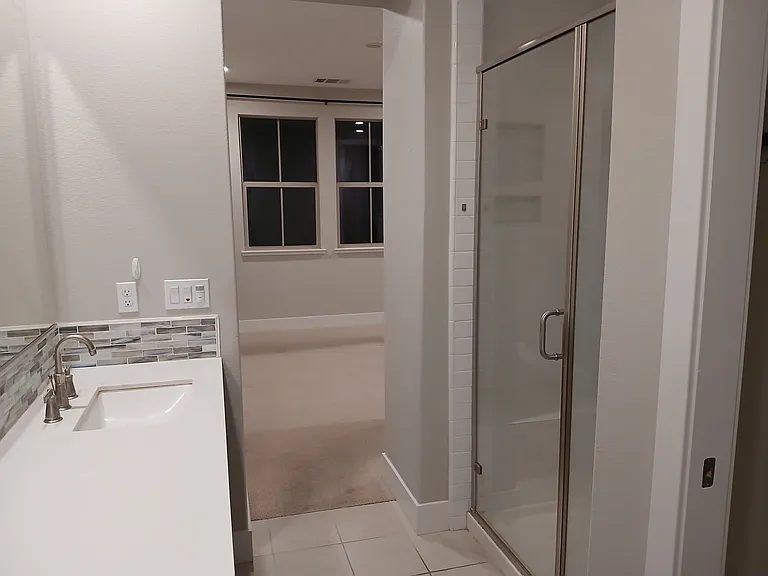 138 Saratoga Ave #3 — Photo 9