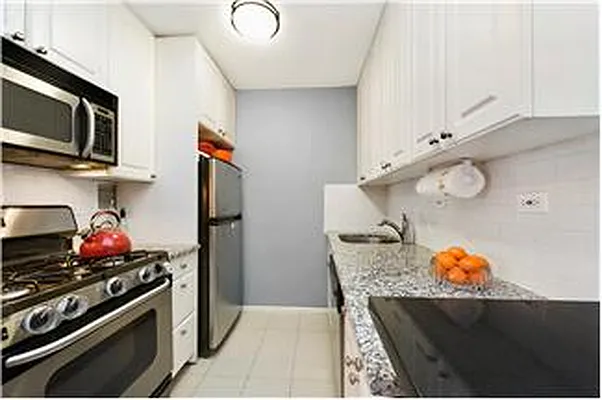 Sold by Thrasher Real Estate | media 21