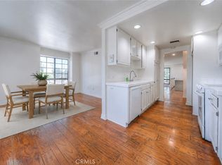18100 Burbank Blvd UNIT 14, Tarzana, CA 91356
