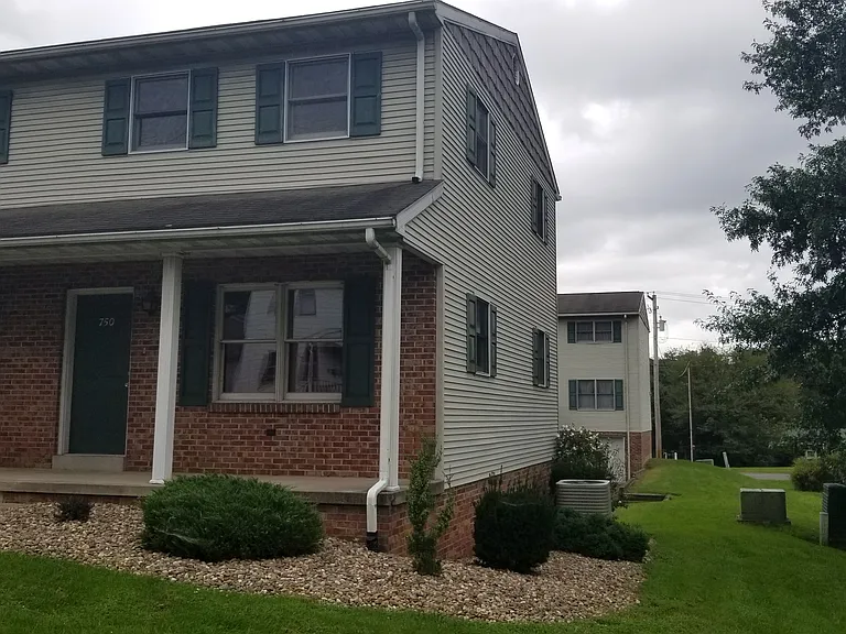 780 Water St #780 — Photo 2