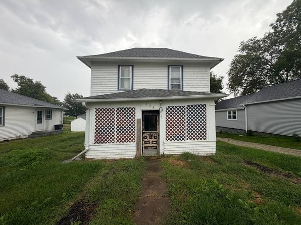 208 Lincoln St