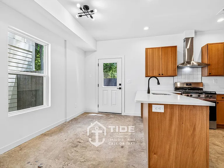 5808 Knight St — Photo 11