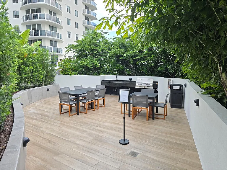 700 NE 24th St #3104 — Photo 61