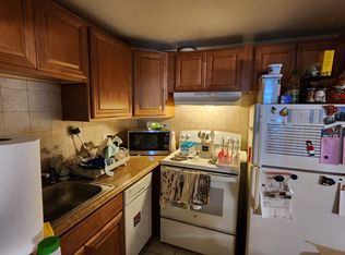 200 Central St APT 12, Stoneham, MA 02180
