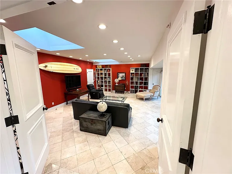 27424 Rainbow Ridge Rd — Photo 16
