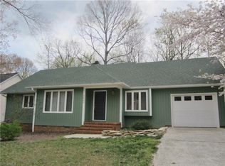 2607 Beaconwood Dr, Greensboro, NC 27455