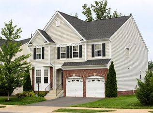 16123 Radburn St, Woodbridge, VA 22191