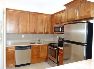 9235 8th #210, Boca Raton, FL 33428