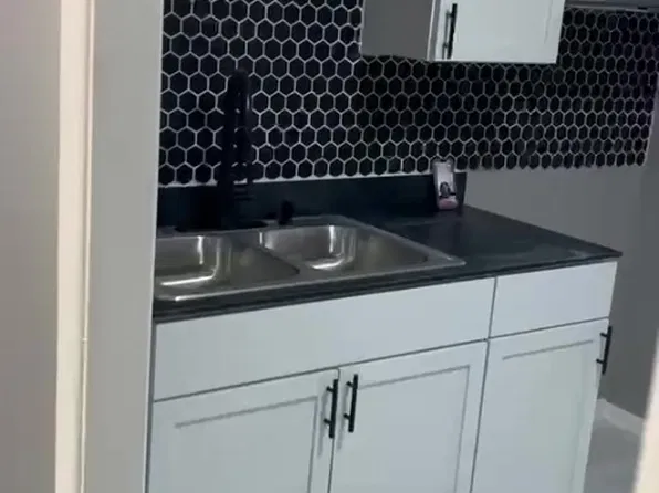 3271 Warrensville Center Rd APT 7B, Shaker Heights, OH 44122