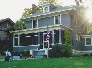 516 Broadway St S, Stillwater, MN 55082