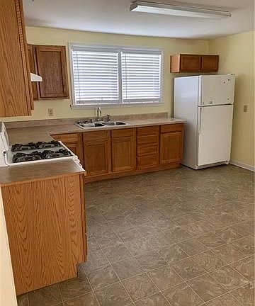 5th image of 2325 Champagne St