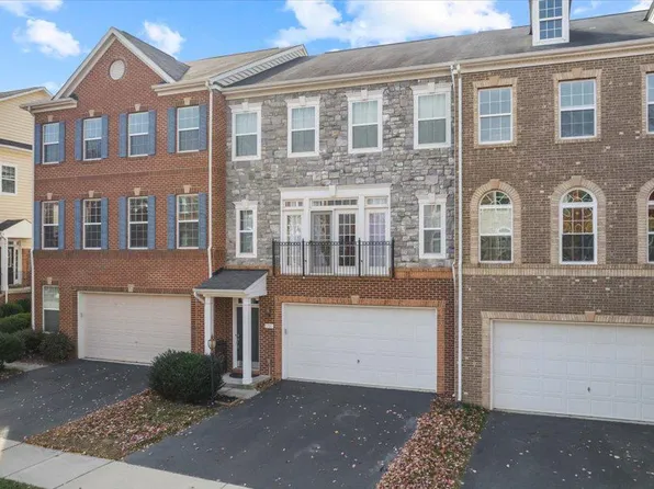 1781 Moultrie Ter NE, Leesburg, VA 20176