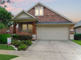 530 Kirby Dr, Argyle, TX 76226