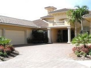 2701 Olde Cypress Dr, Naples, FL 34119