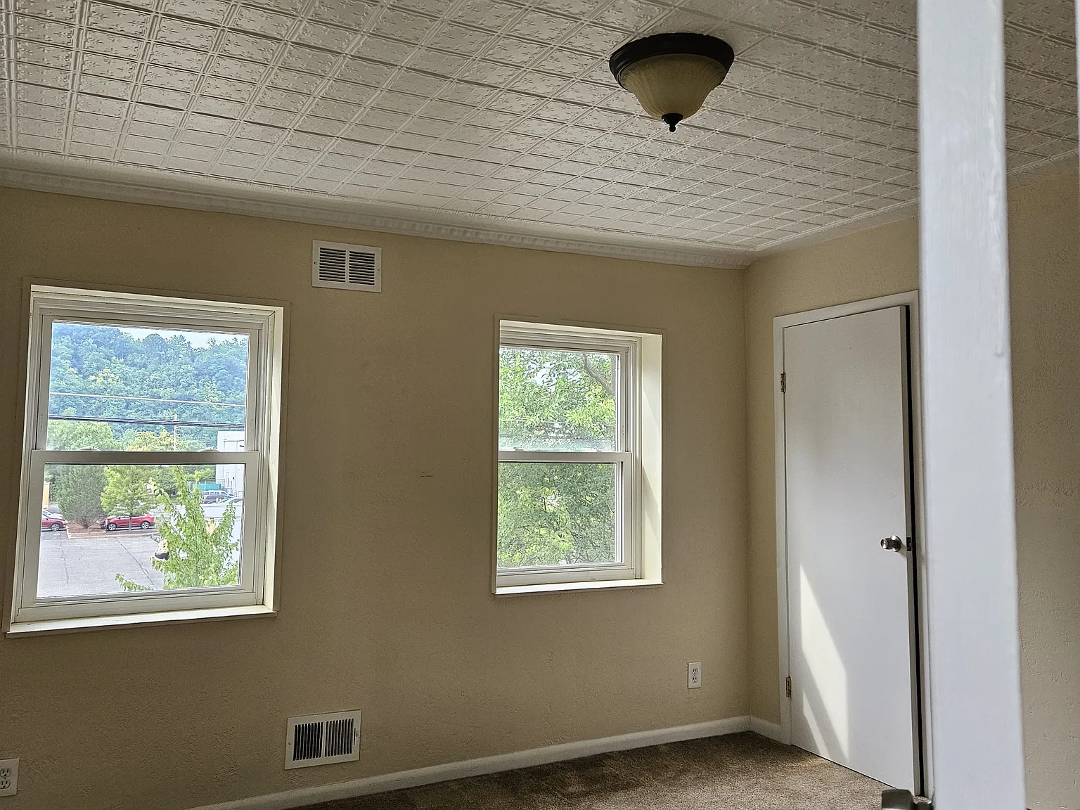 2 bed, 1164 sqft, $1,500 — Photo 3