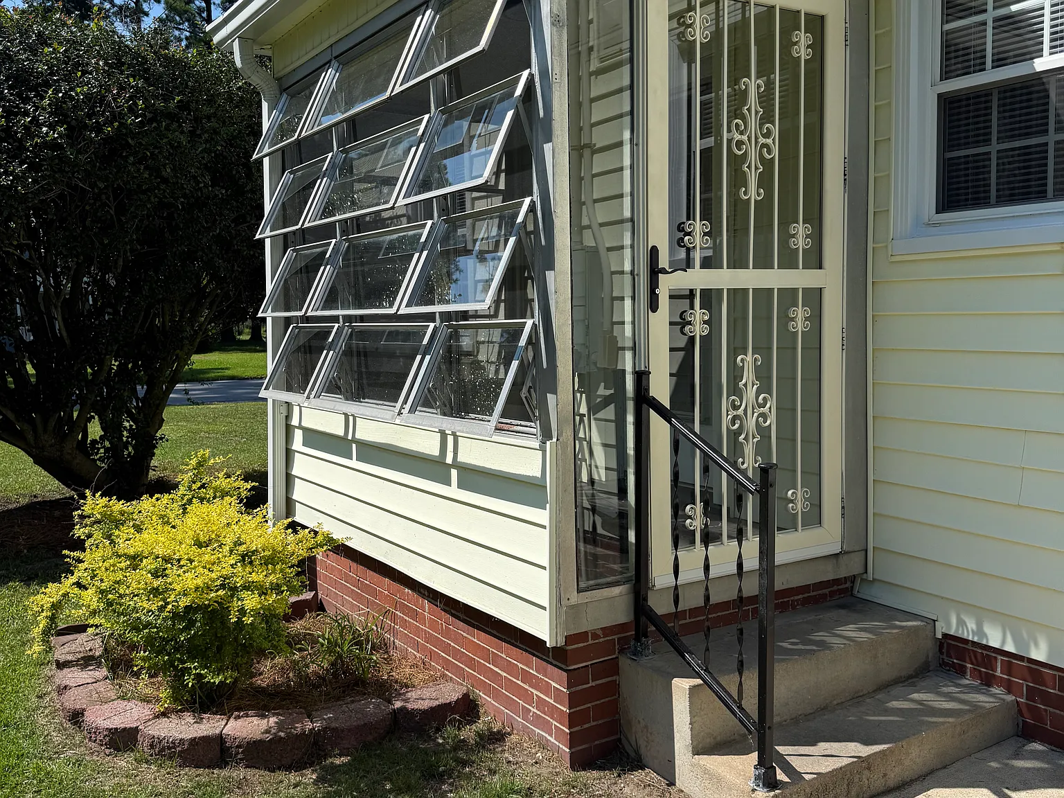 3 bed, $1,450 — Photo 3