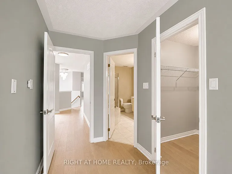 2233 Rockingham Dr — Photo 17