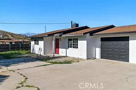 2 bed, 950 sqft, $1,900 — Photo 3
