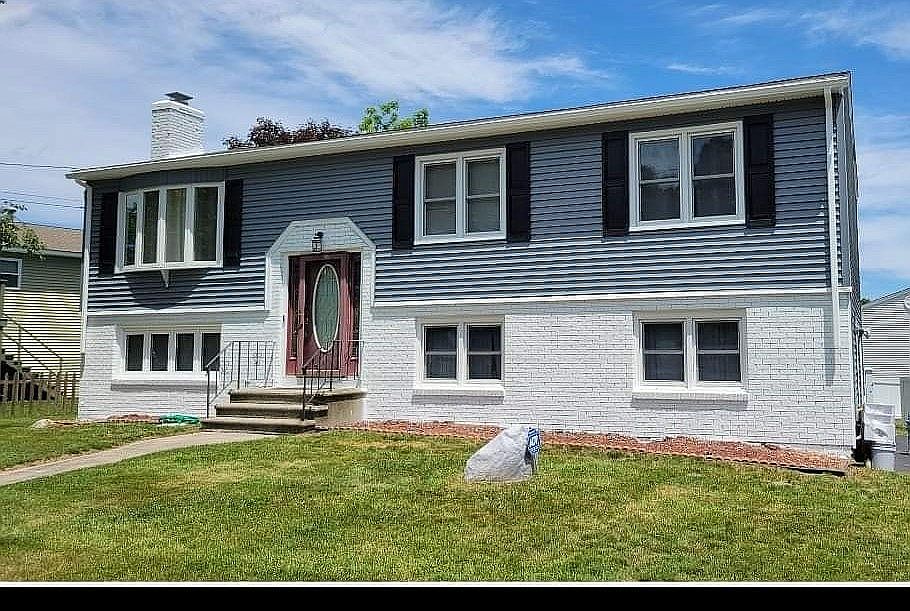 14 Camille Dr, Johnston, RI 02919 Zillow